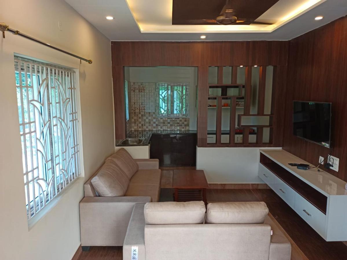 The Green Pride Resort 옐라기리 외부 사진
