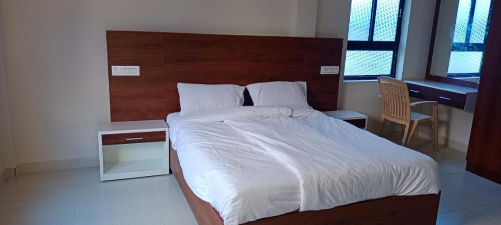 The Green Pride Resort 옐라기리 외부 사진